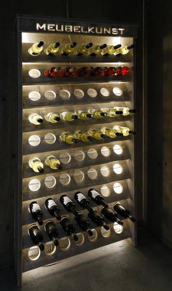 Interieur wijnkelder